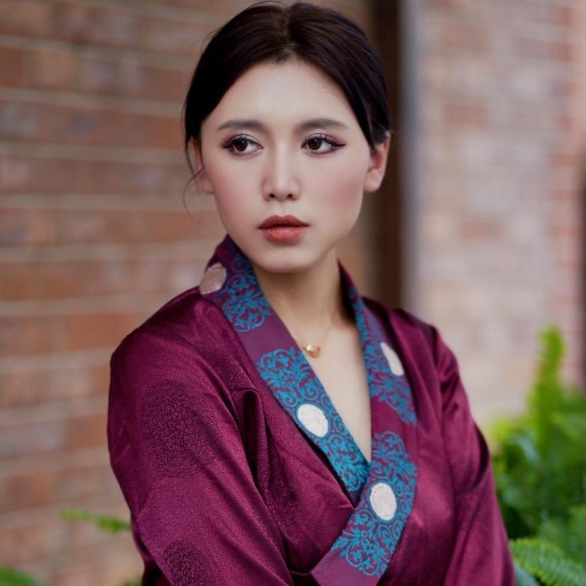 甘南小公举（英子）