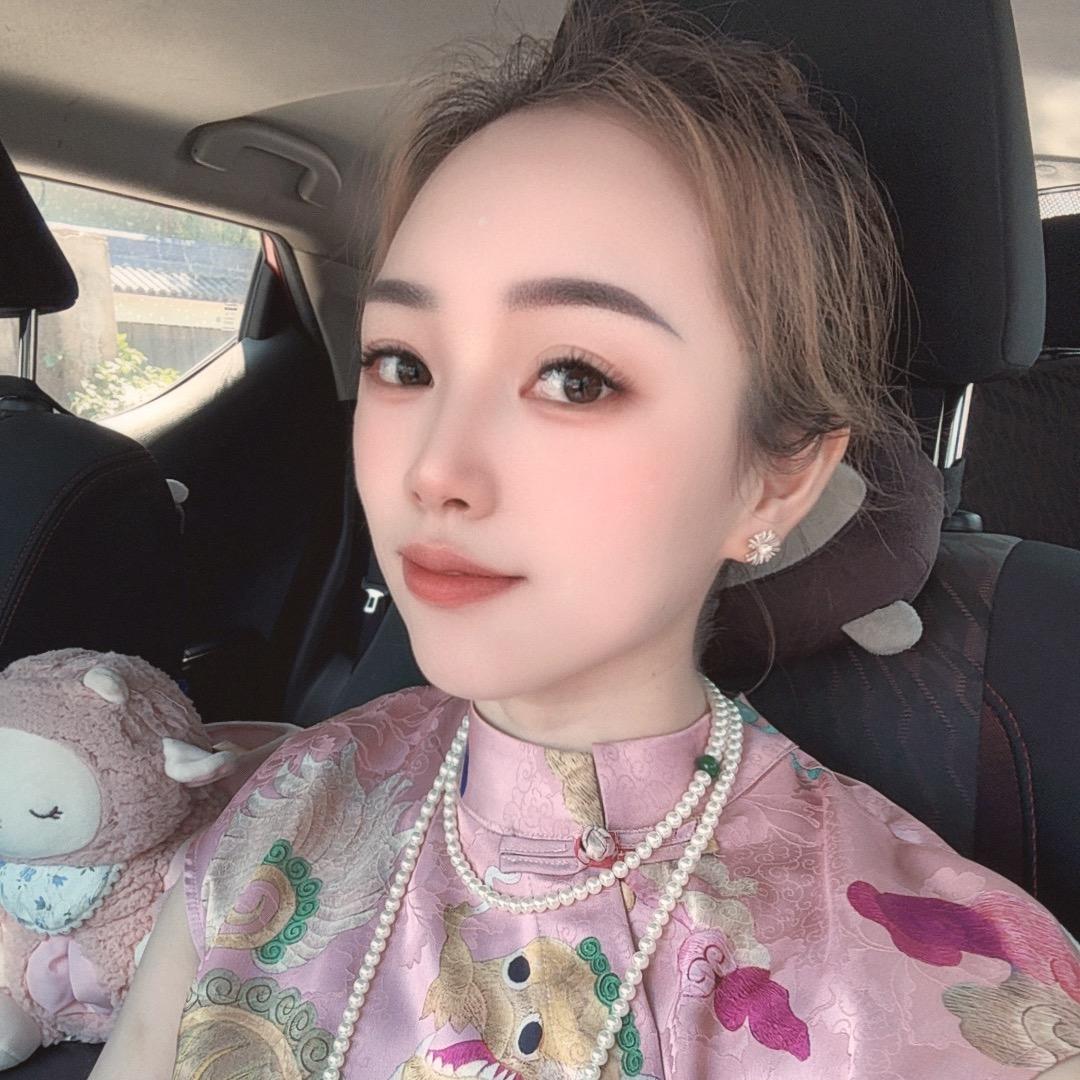 露小倪✨