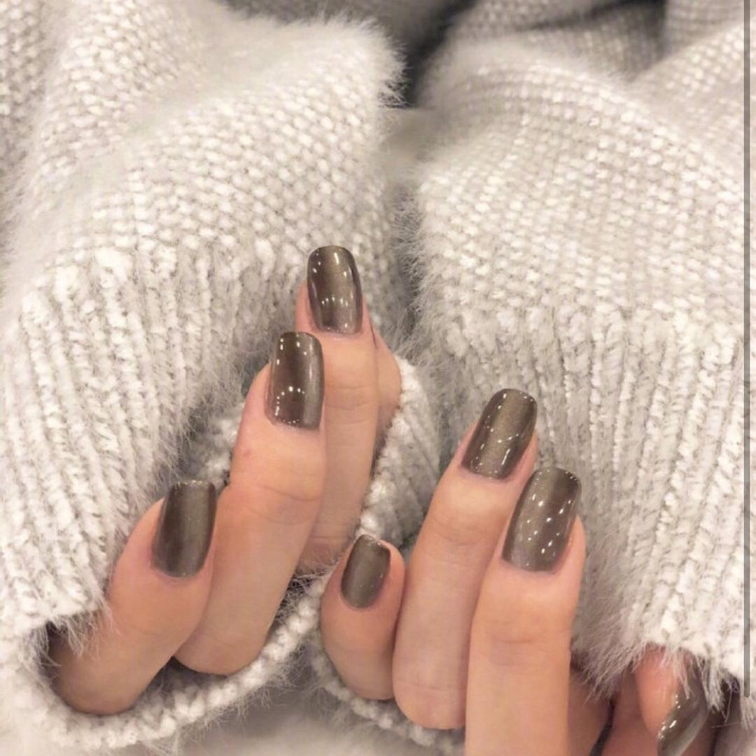 W w