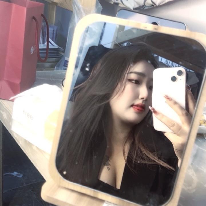 是倩倩吖.