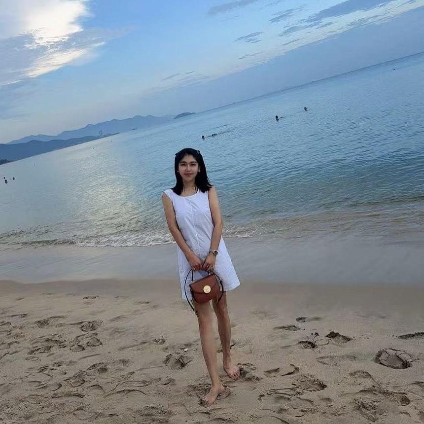 ོꦿ꧁༺云飞༻꧂