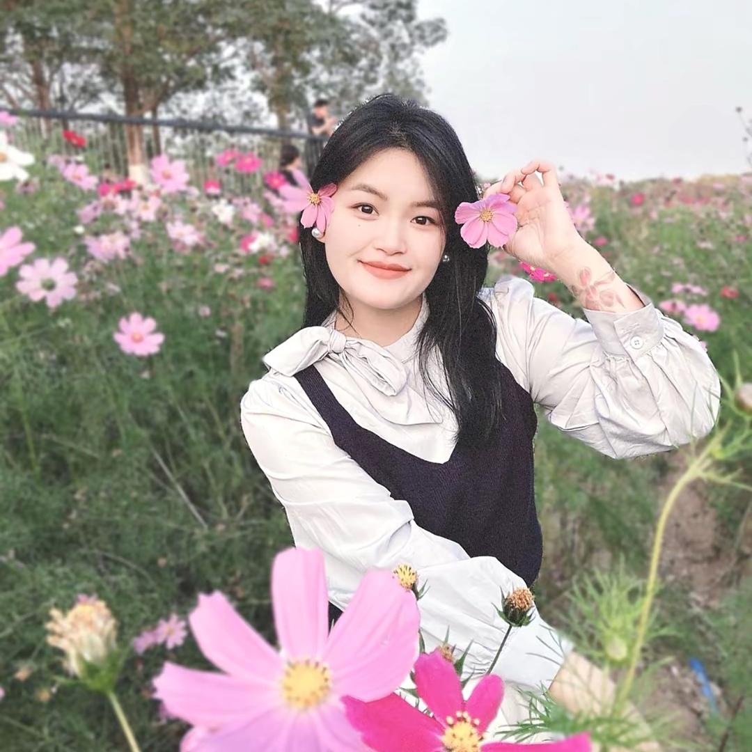 樟木巷子里婚纱丨礼服丨跟妆