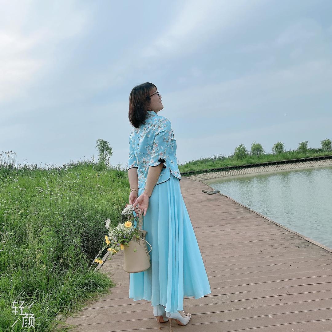 秀语蝶玲