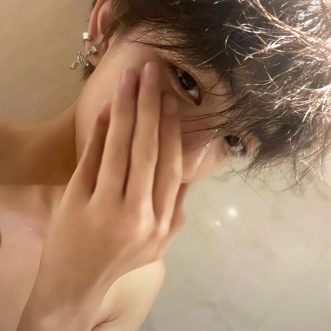 Yy