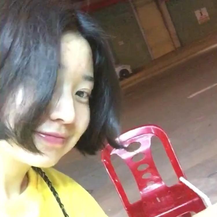 外模经纪人-Nancy