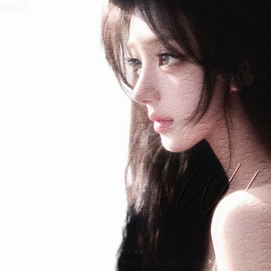 佳佳、