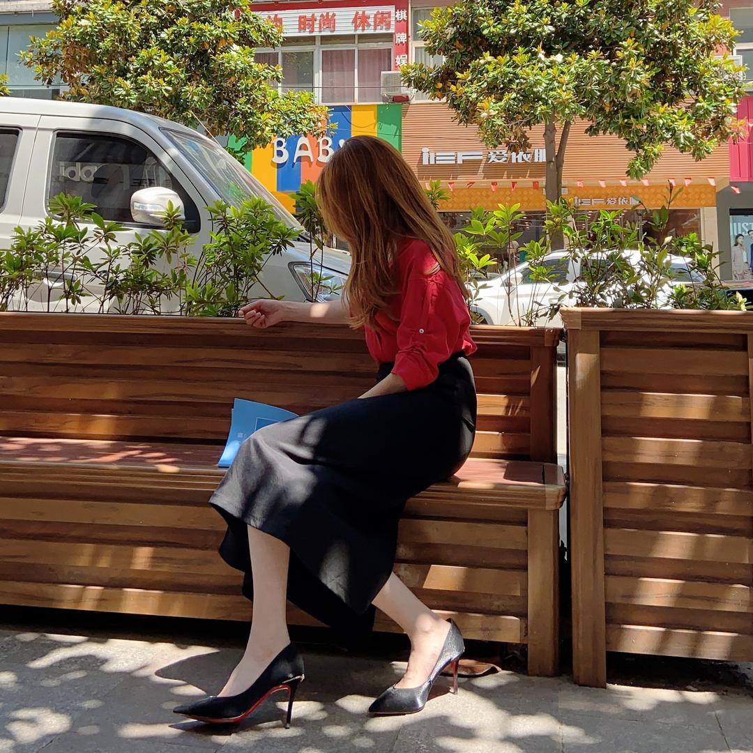 新县『片断』品牌女装