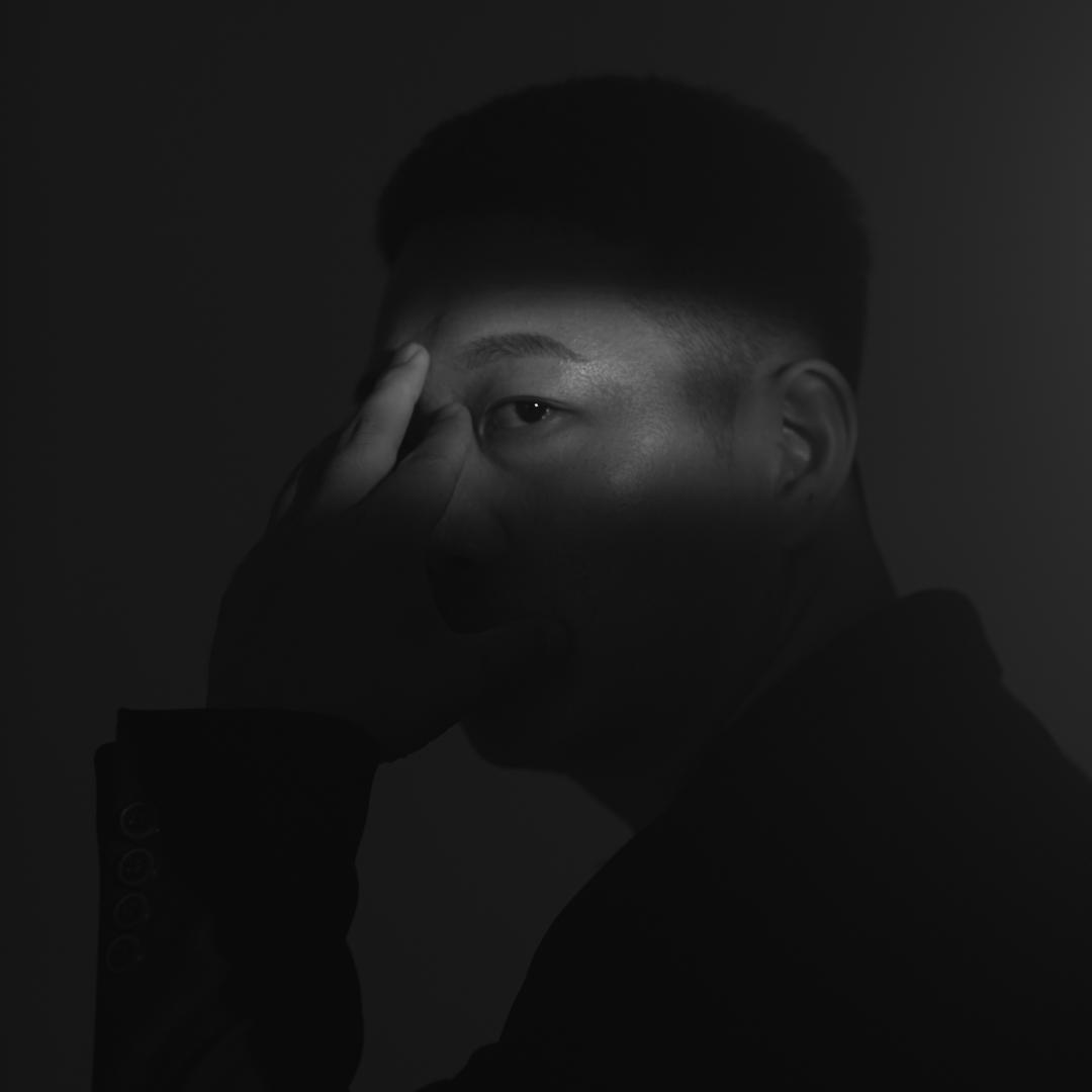 哈尔滨专研烫发的张龙