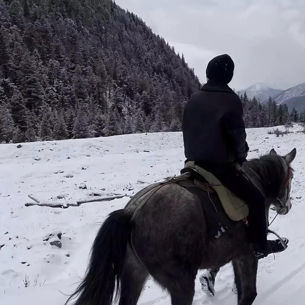 🚬⃟俗人一个࿐ᜧ