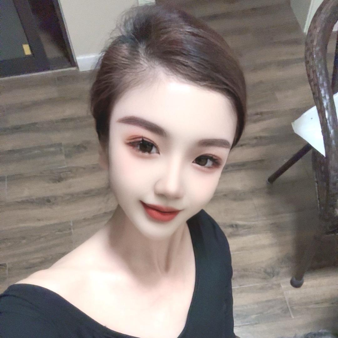 Ms.  李