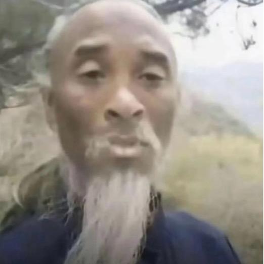 女王我崇拜你