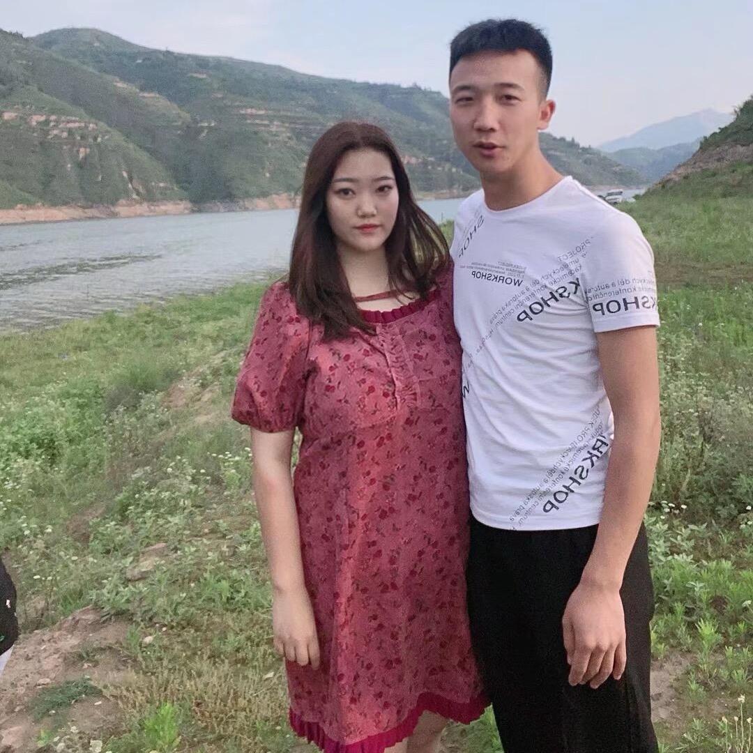 胖梦爱化妆💋