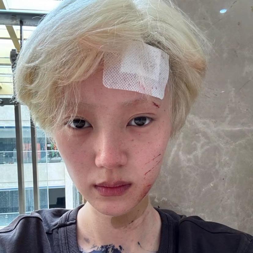 人傻嘴不甜长得丑还没钱