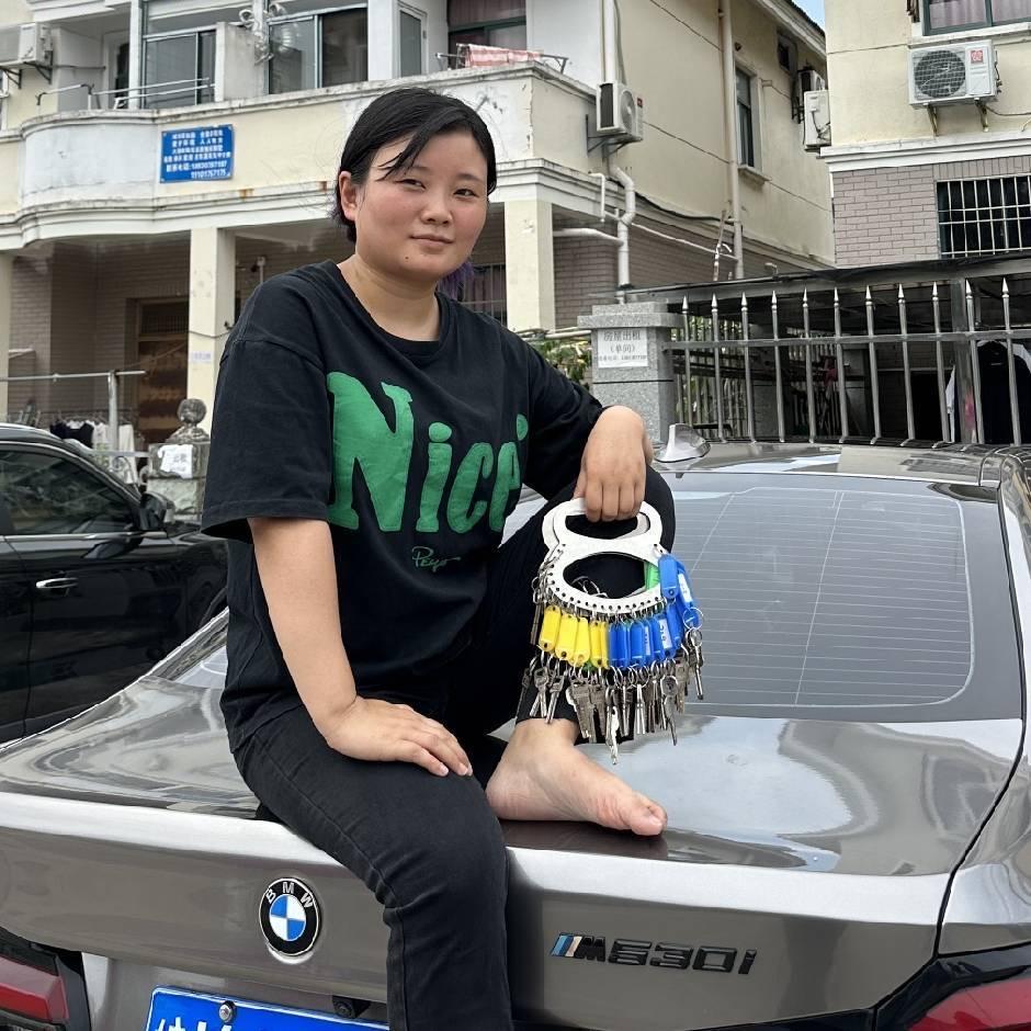 上海包租婆周姐-助理7（34）