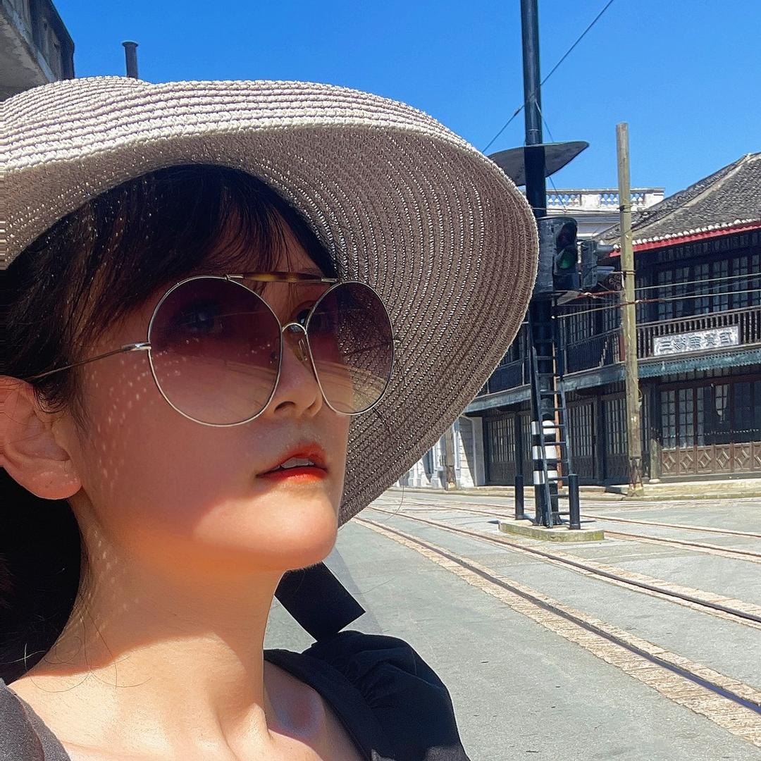 爱蹦哒的小小米