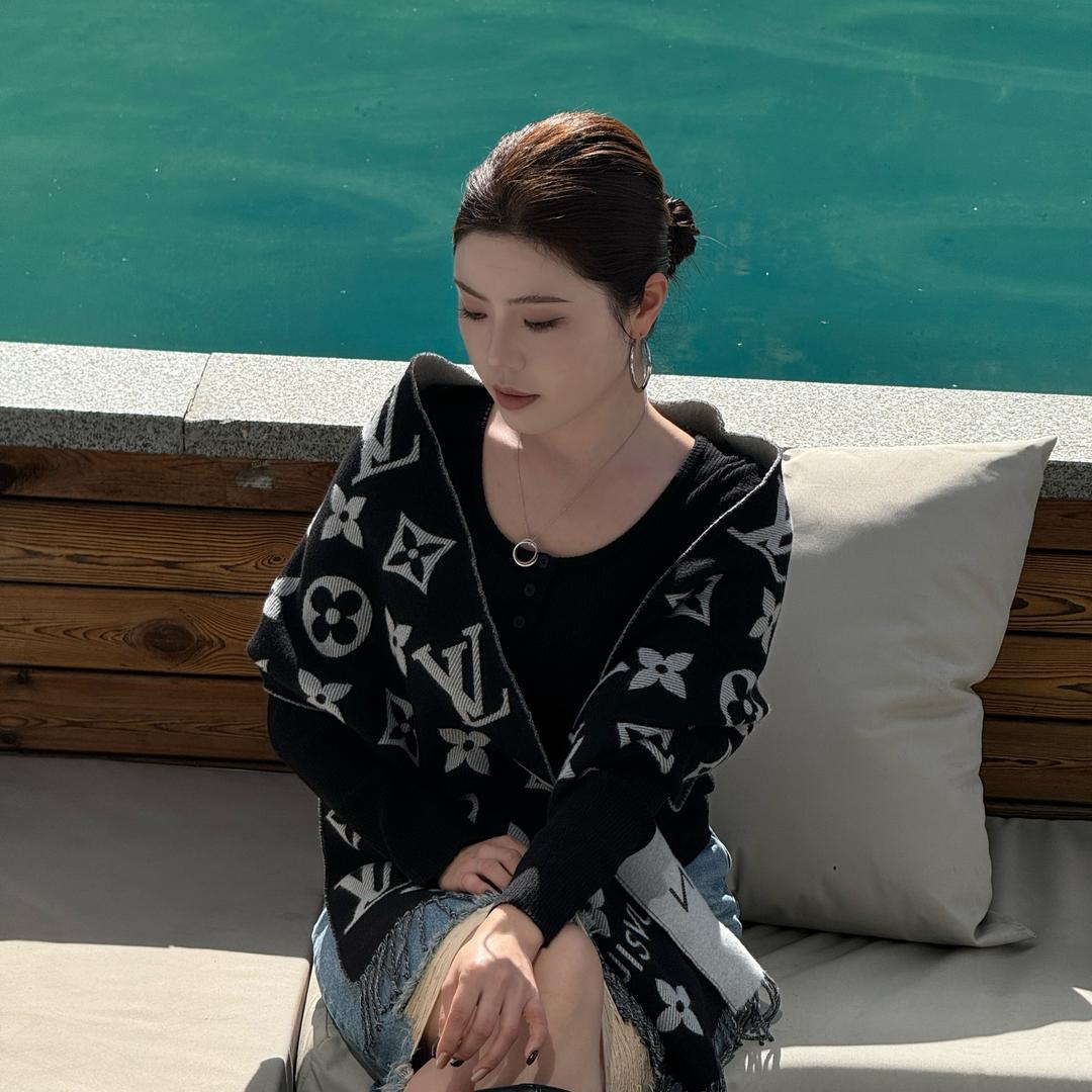 喜欢穿搭的的小王💟✔️