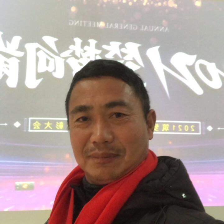 华夏驾校大车金牌教练