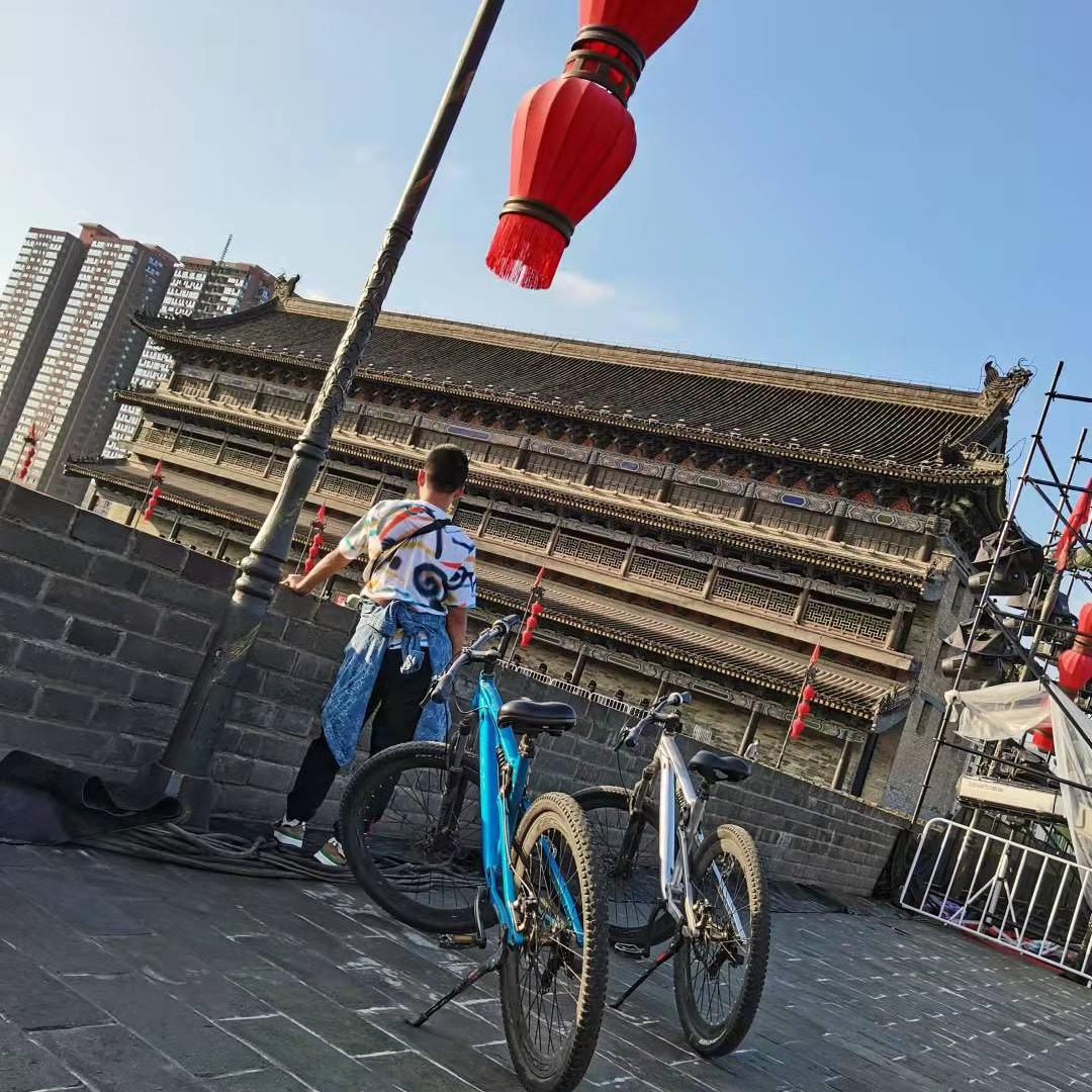 白天睡不醒晚上睡不着