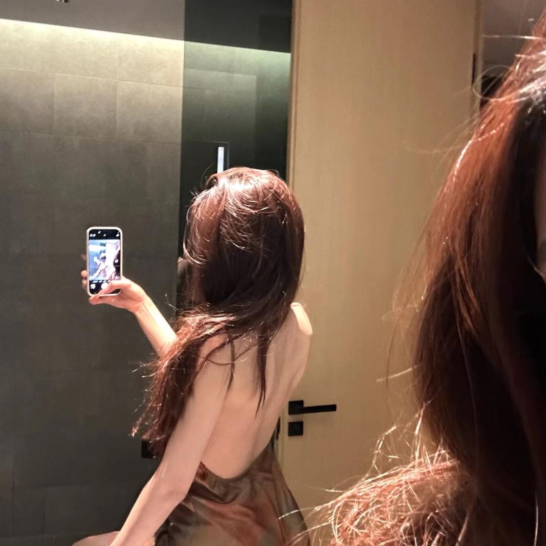 武汉女大👩‍🎓
