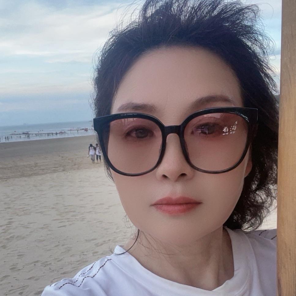 回忆自己的人生，直播间