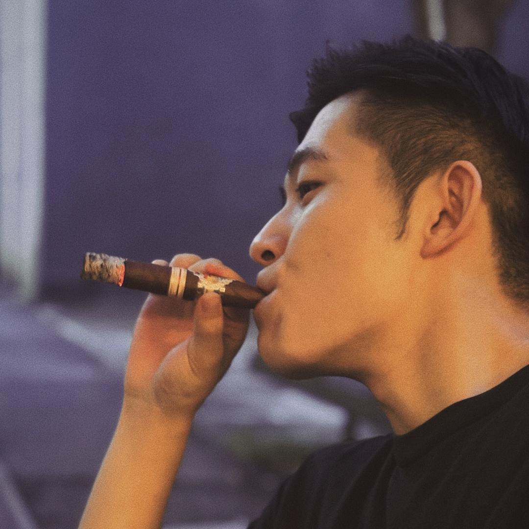 高大美的陈小帅