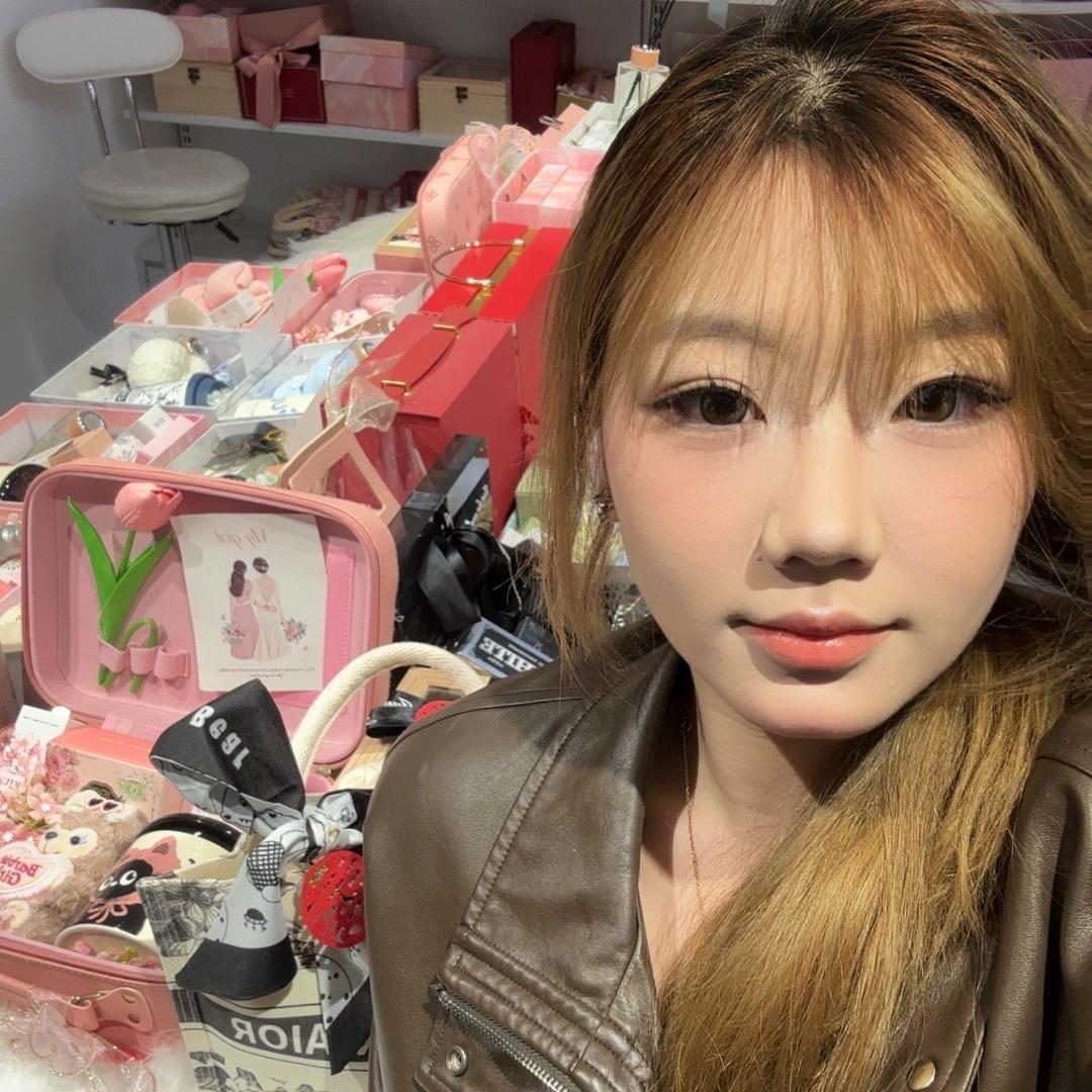 流韵河畔12号店