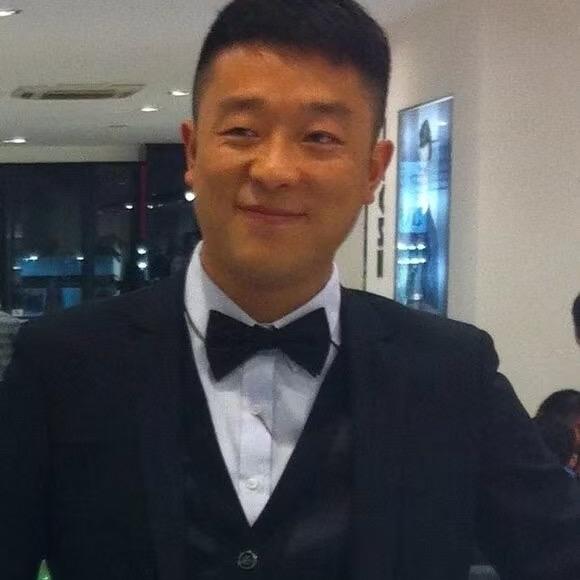 小秸秆，大事业