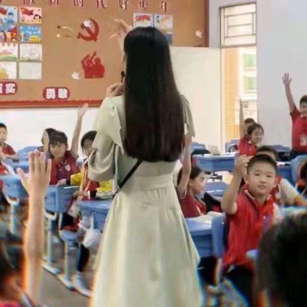 二年级晓晓老师