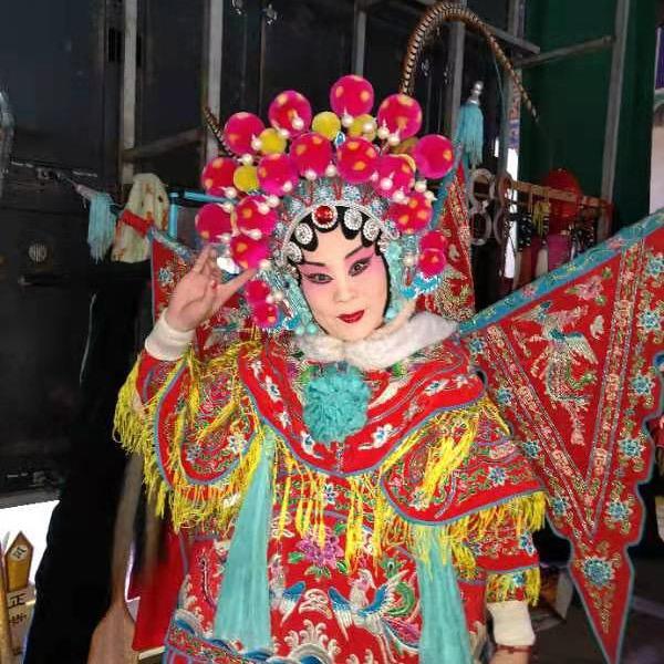 甄妮刀马旦@抖音