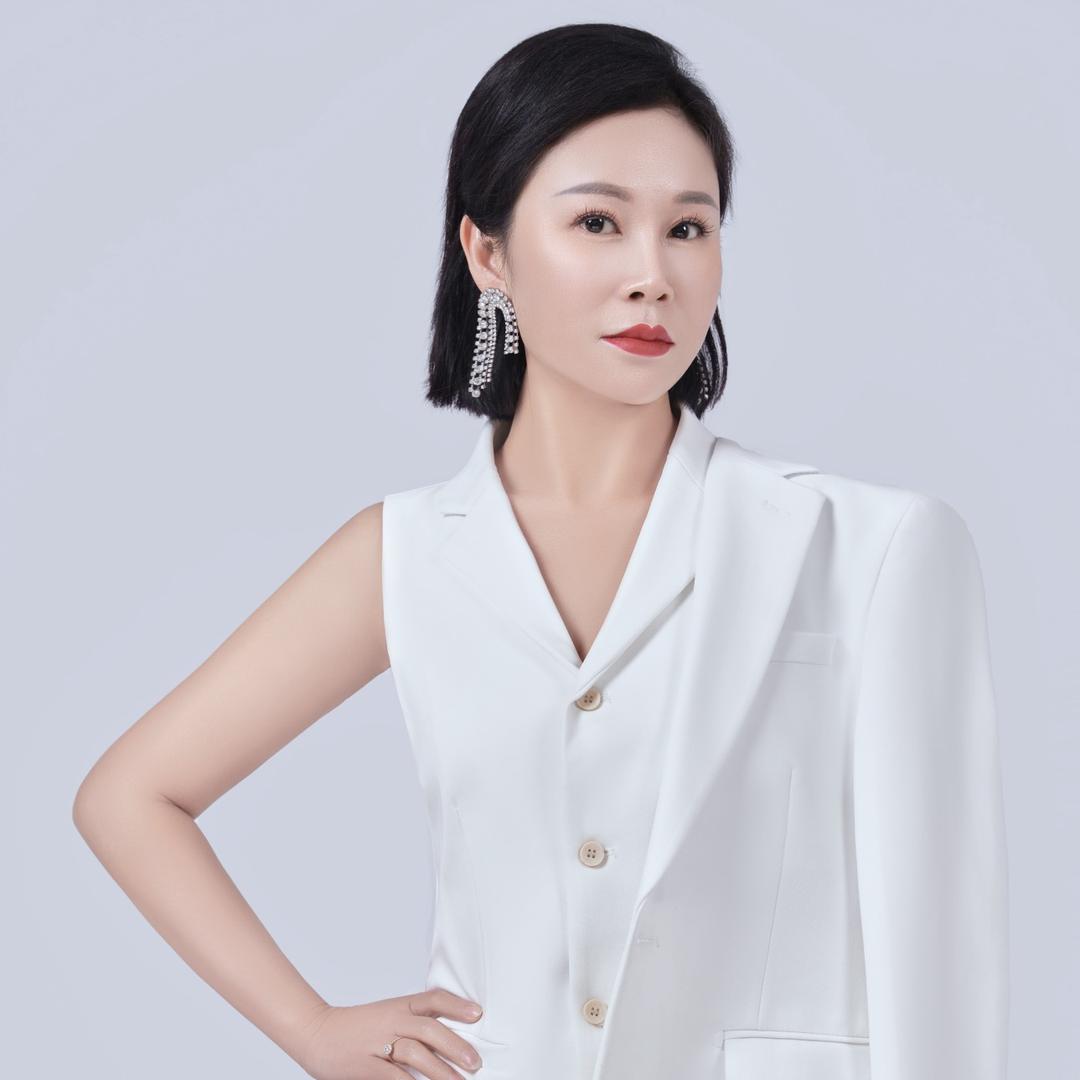 双美英菲创始人-石紫言