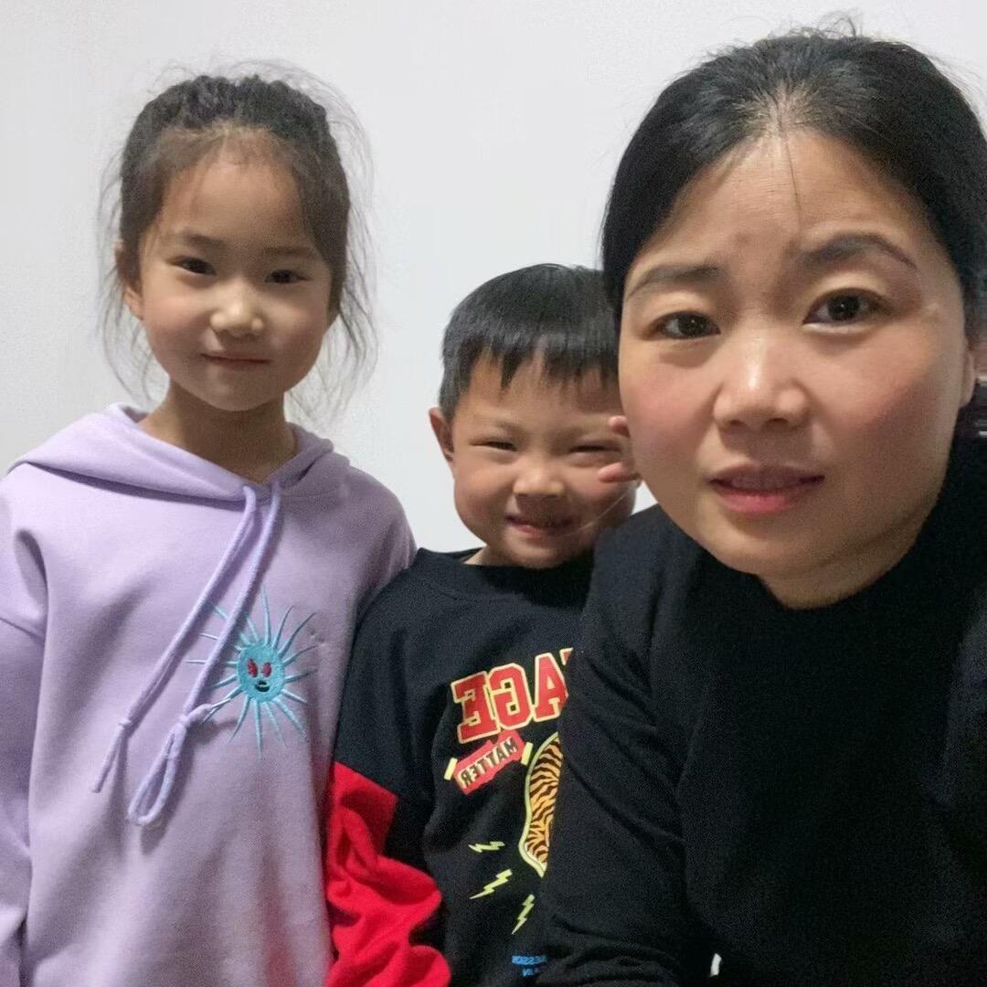 小莲的儿子（丁丁）