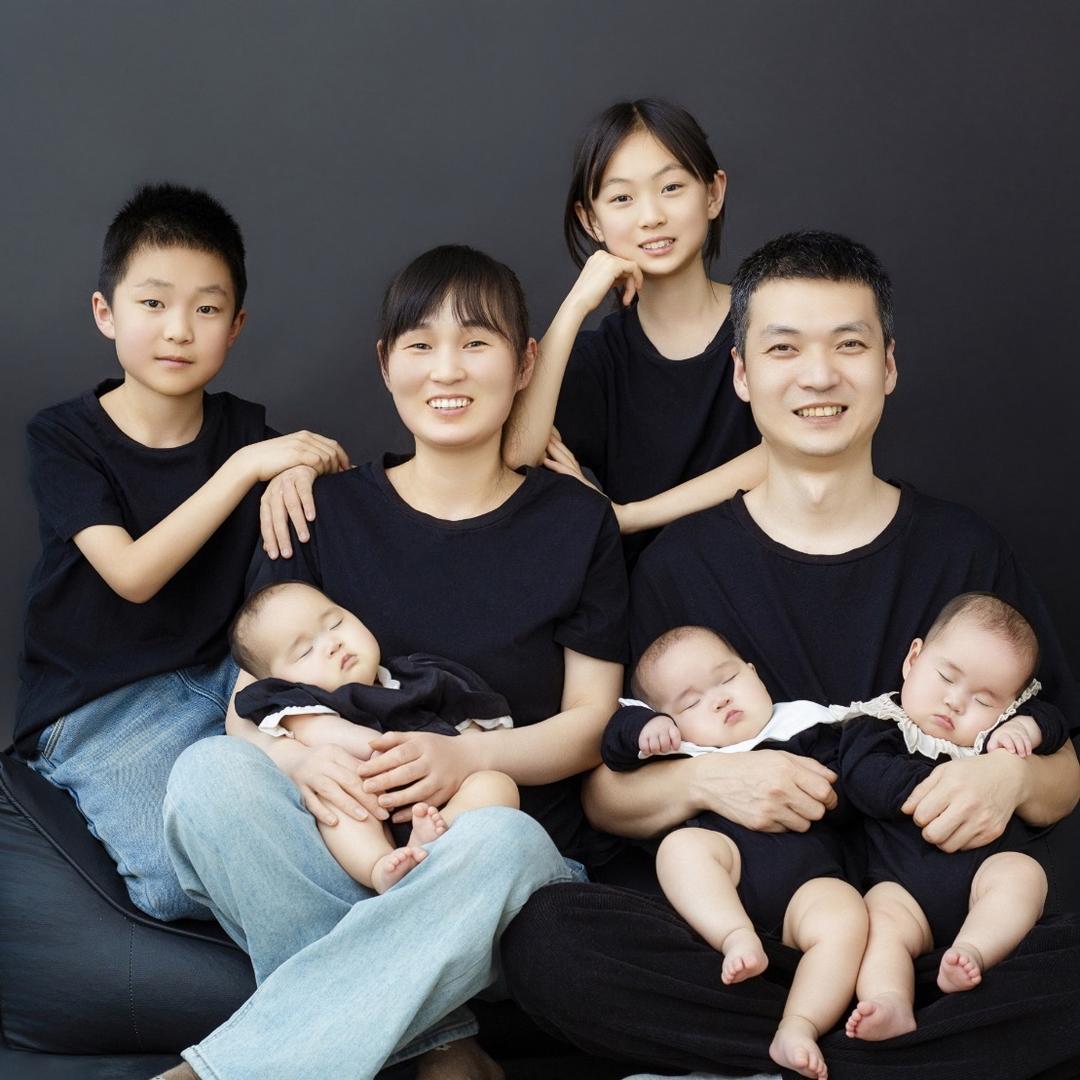 小魏的憨妮（有五娃）