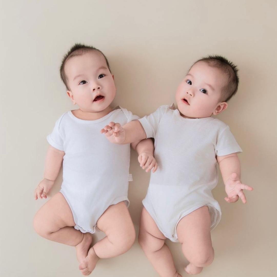 双胞胎千羽和千寻