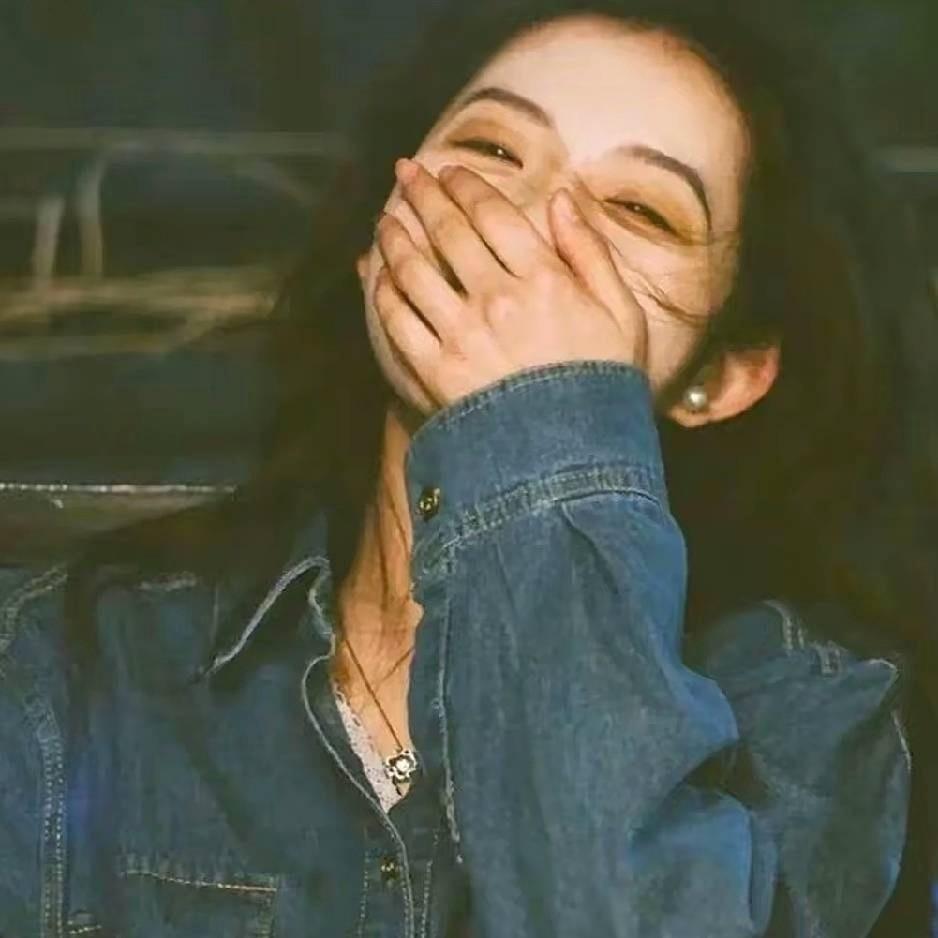 有啤酒肚的仙女