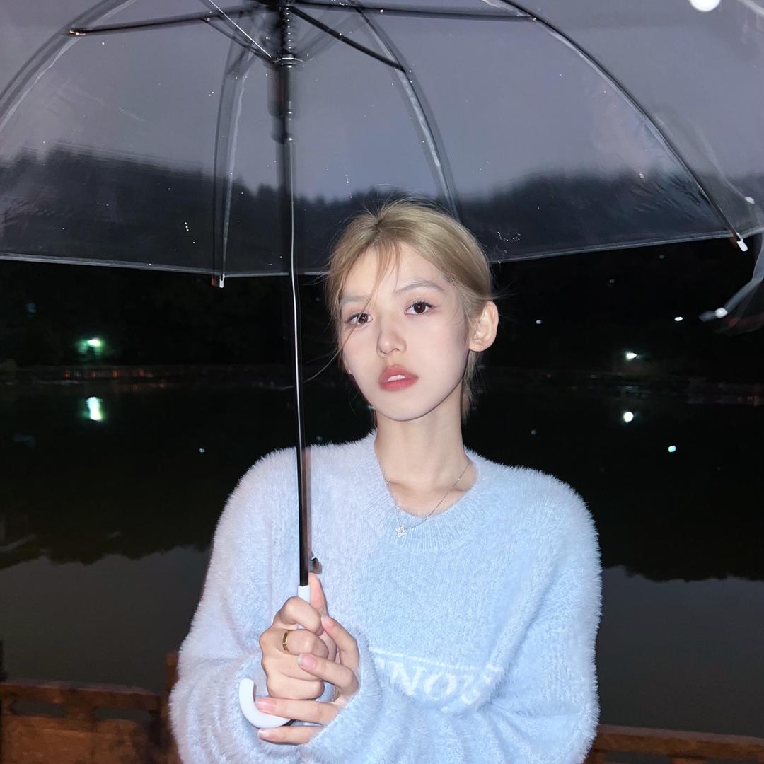 贺雅婷