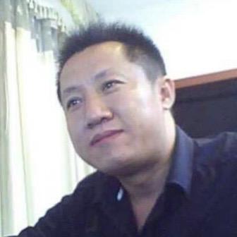 辉