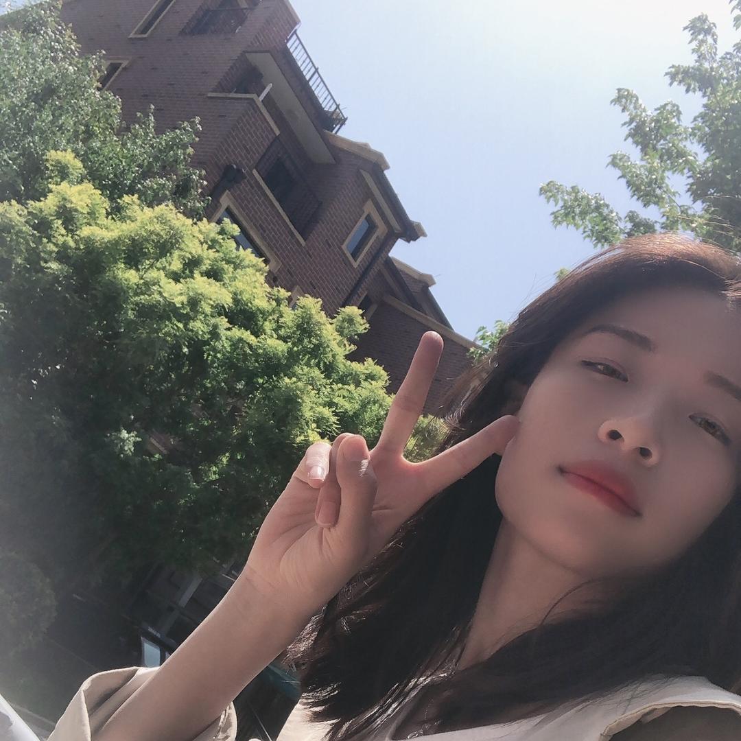 🌻_刘小倩