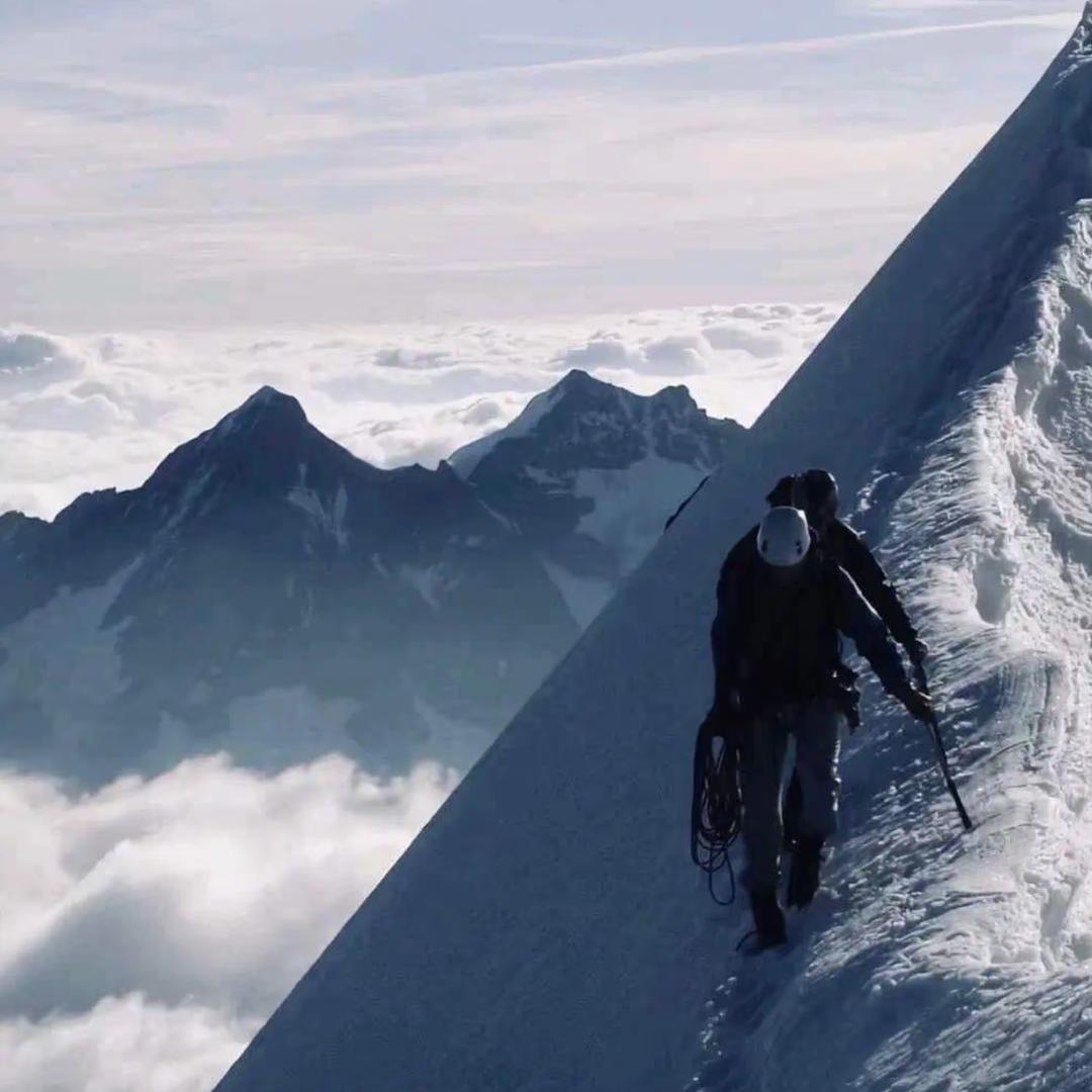 ￴￴ ￴￴￴ ￴￴￴小李