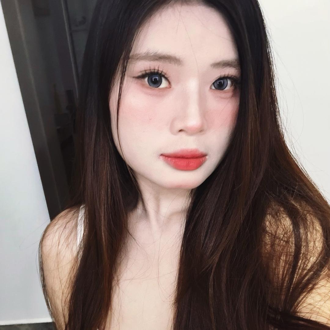 九月丑八怪