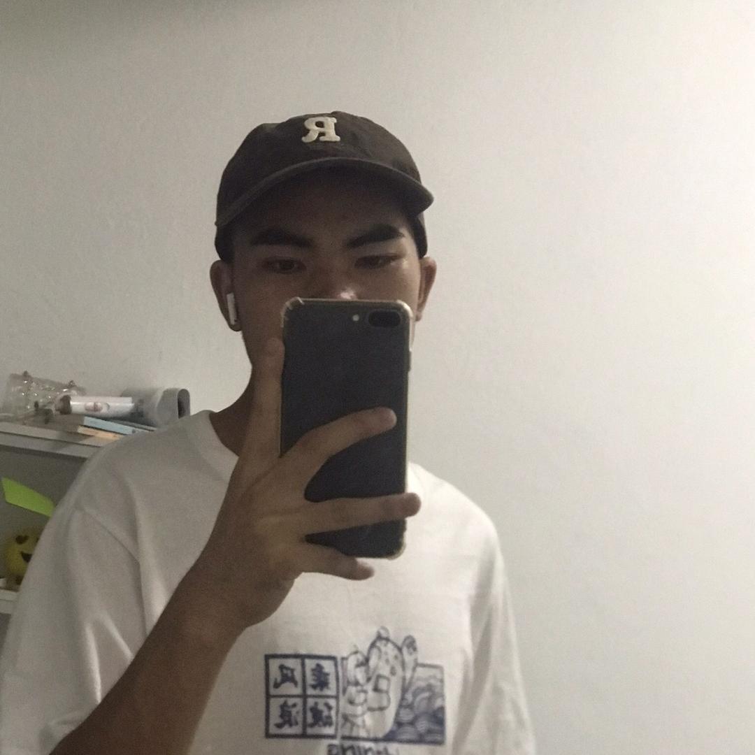 卍黄先森卍