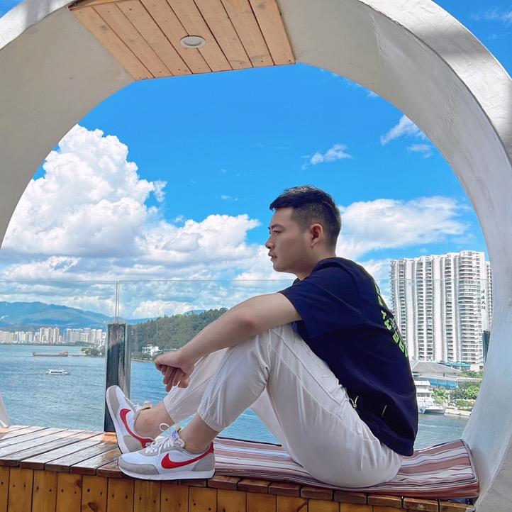 大辉辉😊