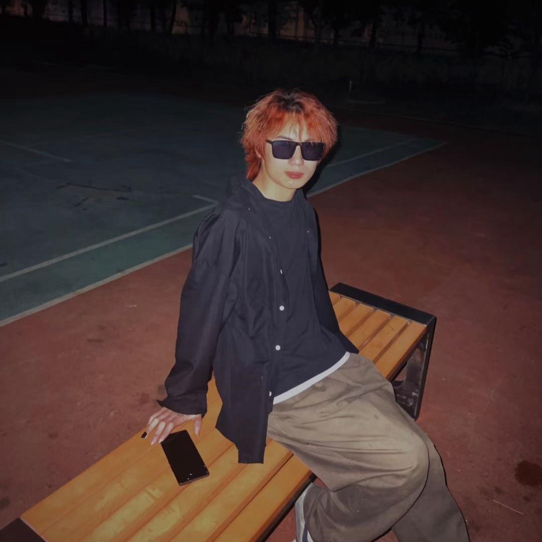 灵璧专业烫染 小钰