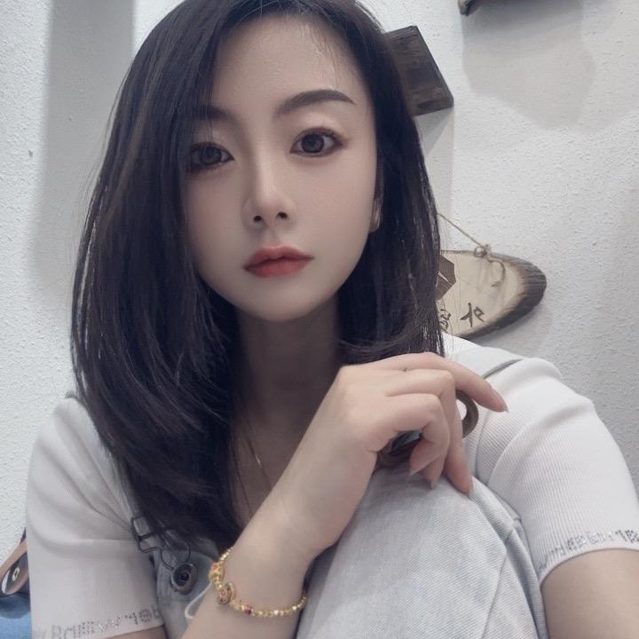 是娜娜吖