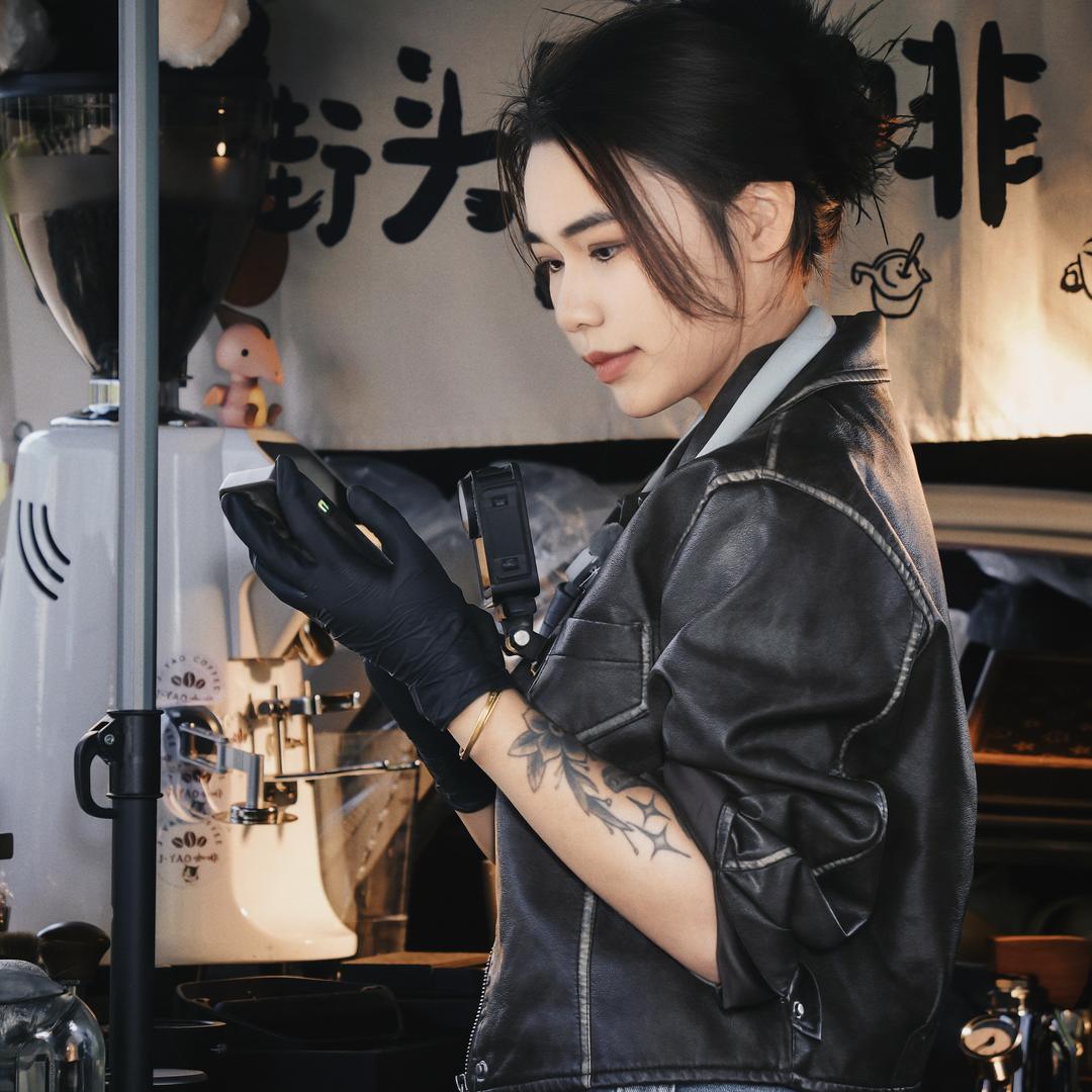 瑶瑶.（移动咖啡车版）