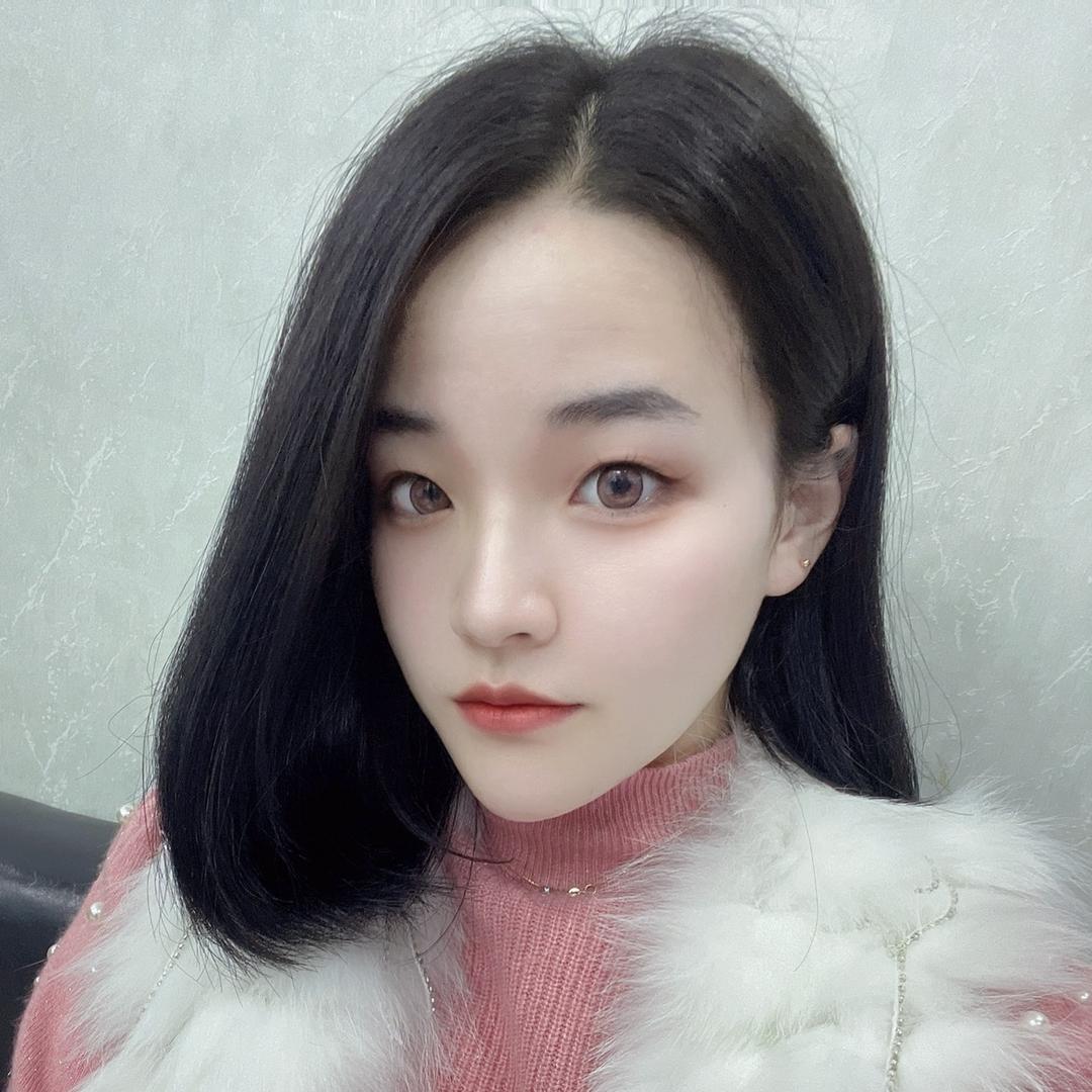 菲菲小可爱