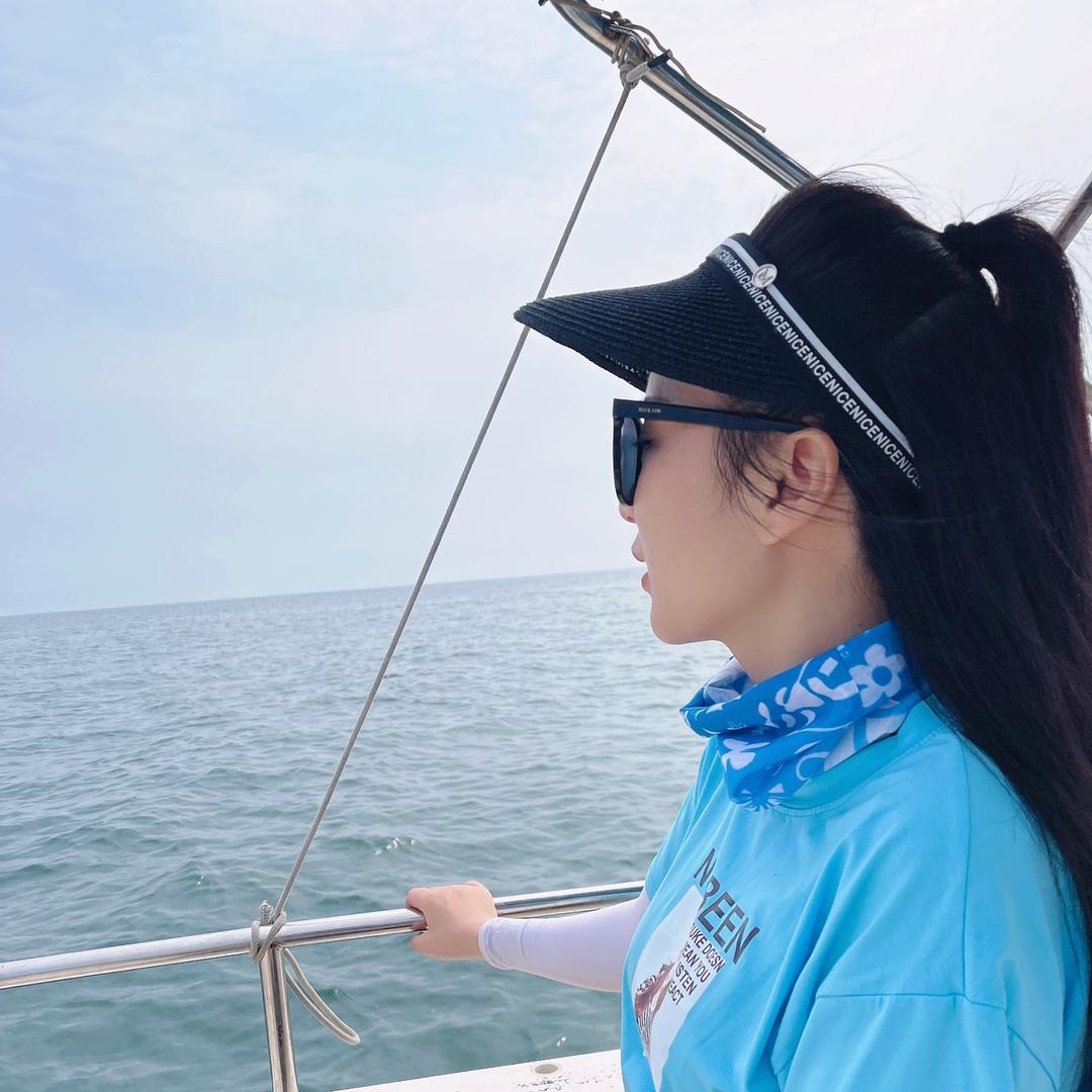 眼镜妹