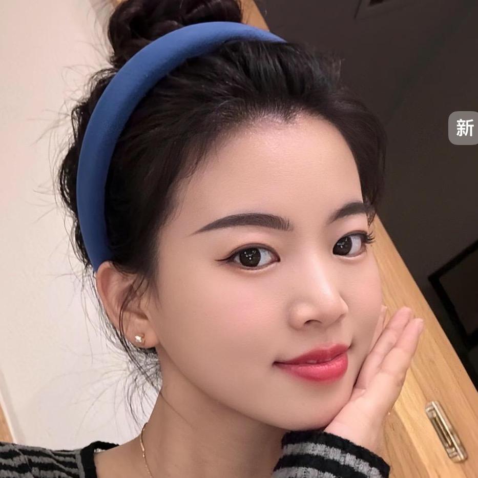 ꪟ
