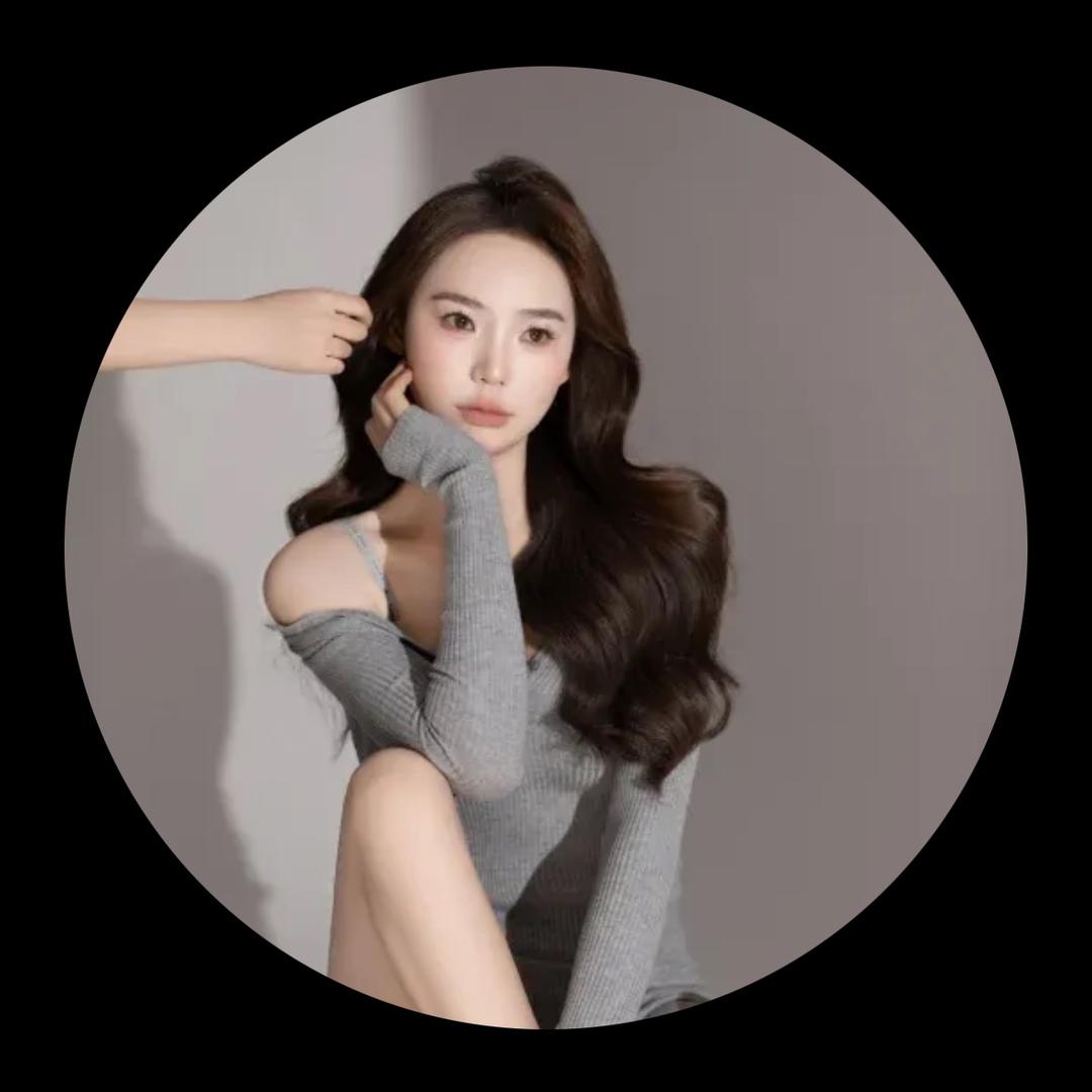 余欢欢YHH- 穿搭优选