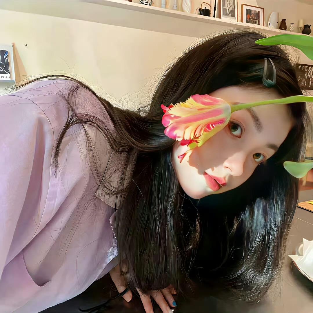 邹阿甜资深房产销售（自律减肥版）