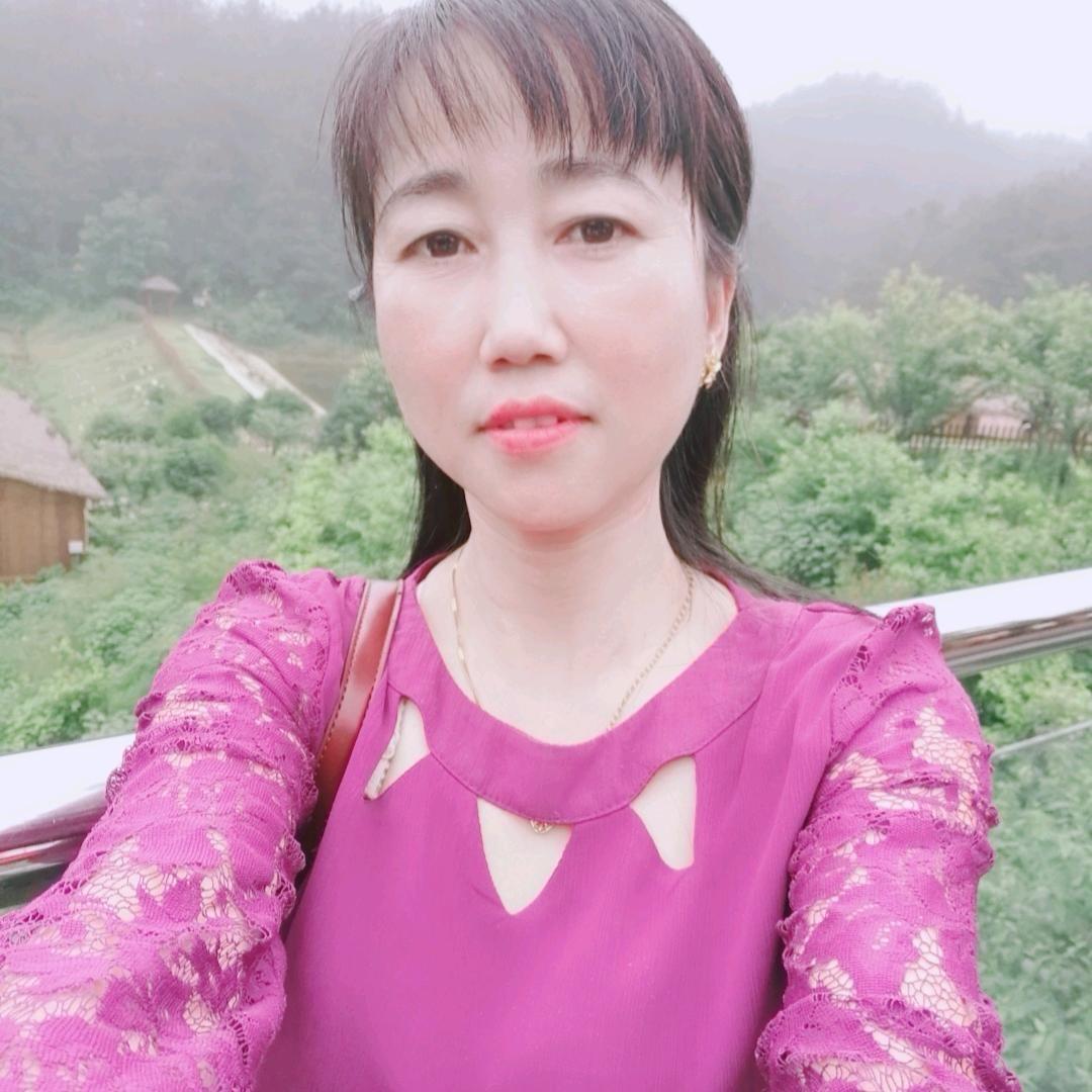 开心快乐，爱唱歌🎤